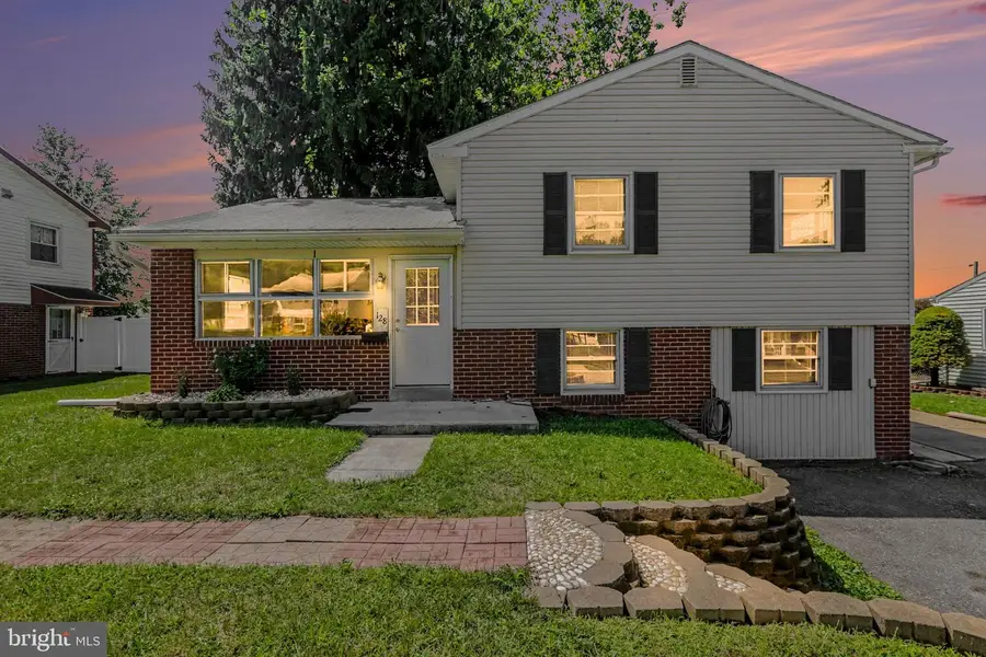 128 Henry Rd, Enola, PA 17025 - #3