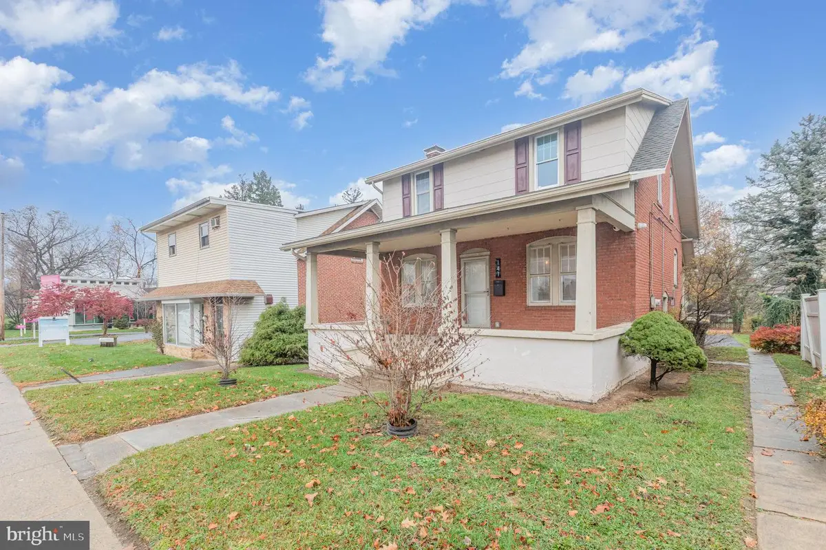141 S 32nd St, Camp Hill, PA 17011 - #1