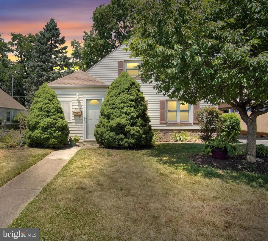 2010 Highland Cir, Camp Hill, PA 17011 - #2