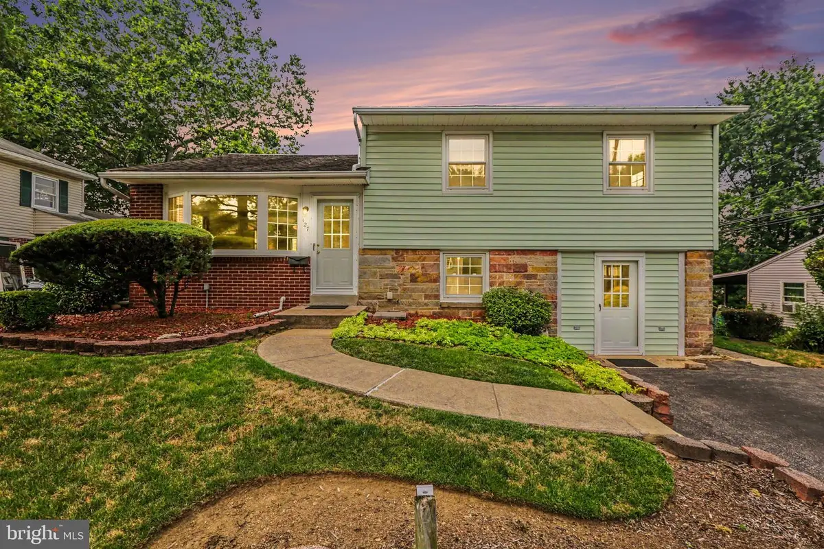 127 Henry Rd, Enola, PA 17025 - #1