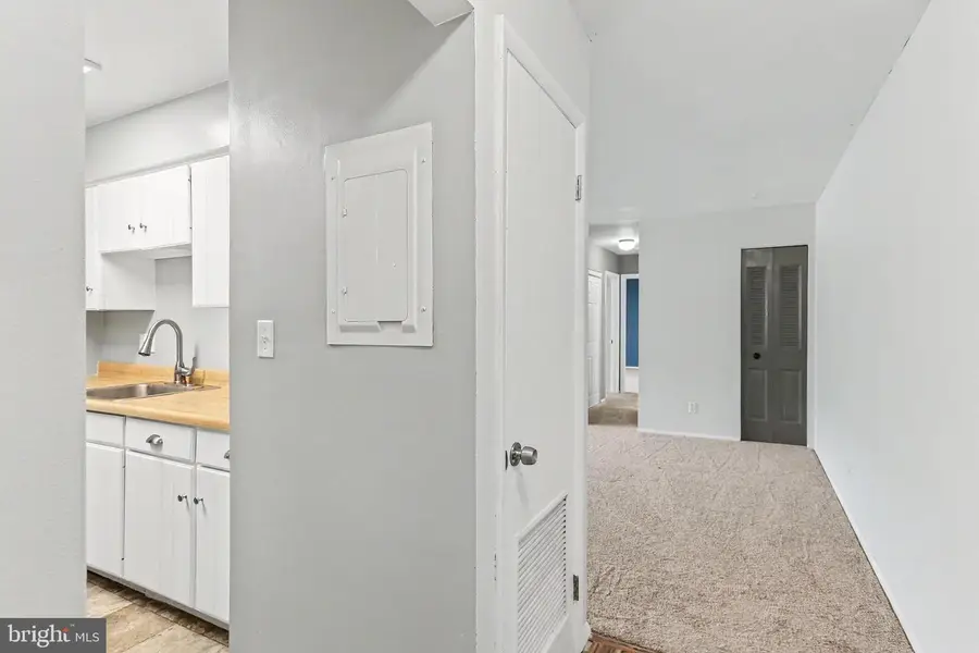 810 Charlotte Way #301, Enola, PA 17025 - #2