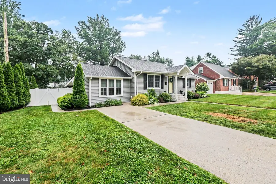 2003 Dickinson Ave, Camp Hill, PA 17011 - #3