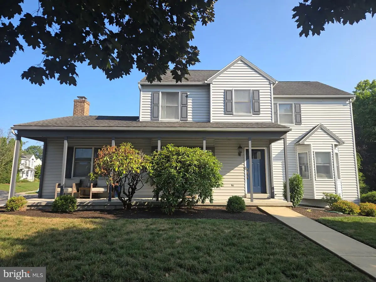 13 Victoria Way, Camp Hill, PA 17011 - #1