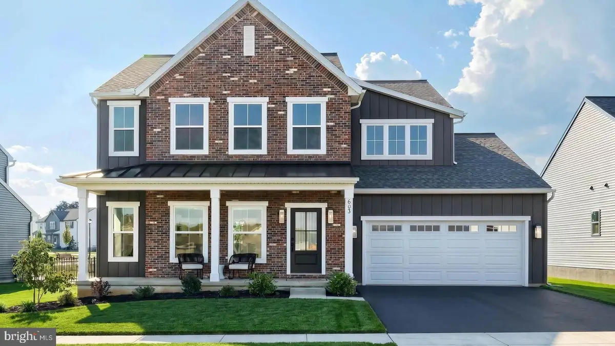 603 Estate Dr, Mechanicsburg, PA 17055 - #1