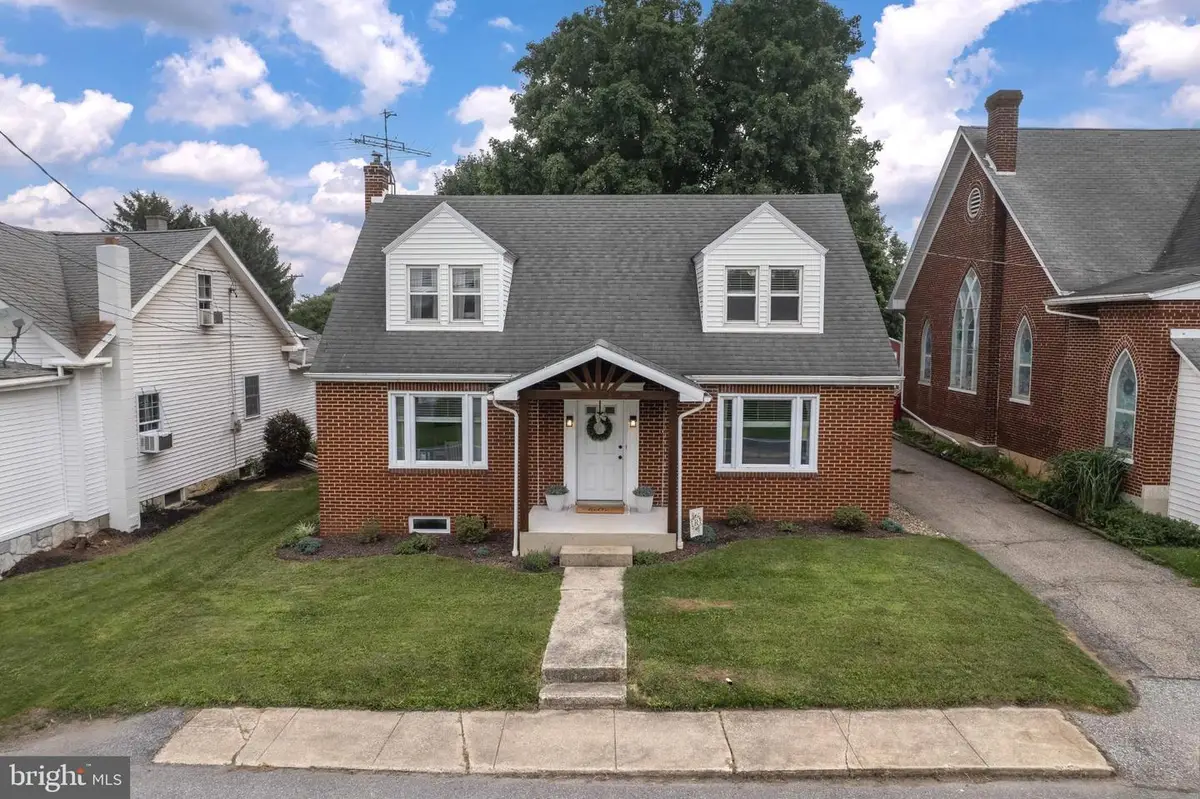 12 Strohm Rd, Shippensburg, PA 17257 - #1
