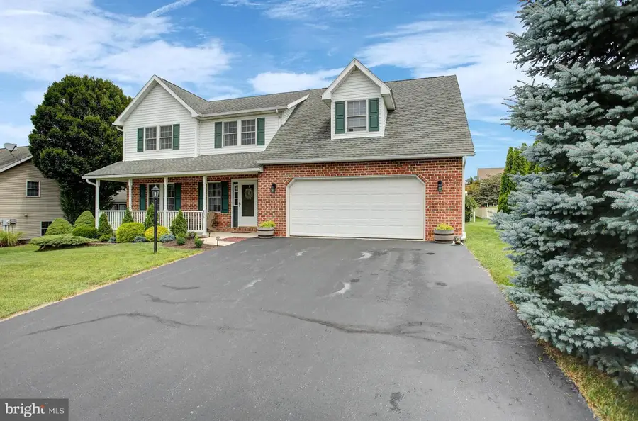 406 Freedom Dr, Shippensburg, PA 17257 - #2