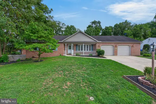 397 Baker Dr, MECHANICSBURG, PA 17055