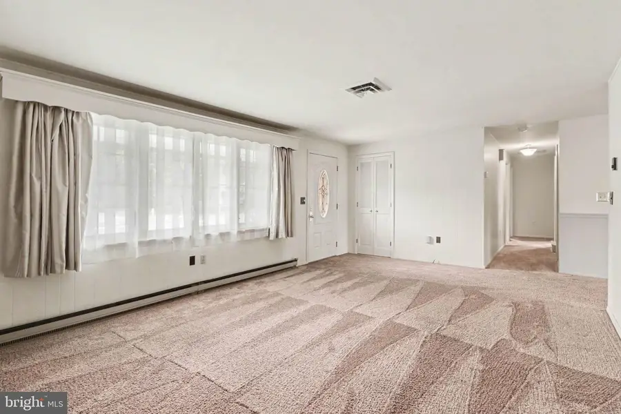 808 Forbes Rd, Carlisle, PA 17013 - #2