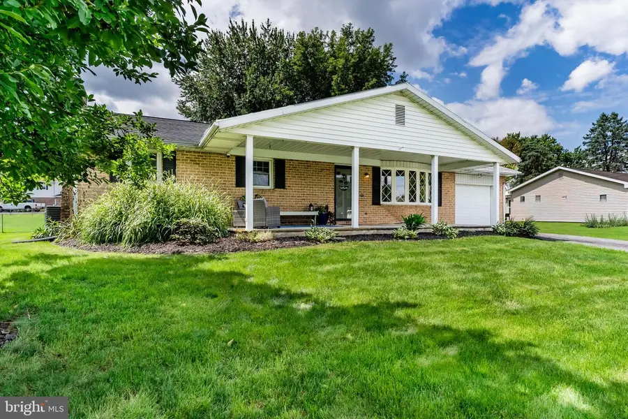 80 Buckthorn Dr, Carlisle, PA 17015 - #2