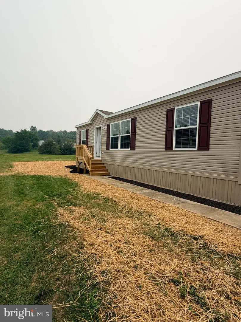 4 Cherokee Dr, Shippensburg, PA 17257 - #2