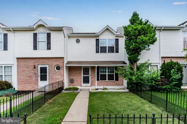 48 Tory Cir, ENOLA, PA 17025