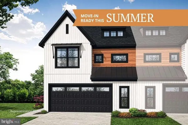 585 Sweet Honey Ln, MECHANICSBURG, PA 17055