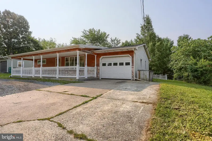 6035 Wertzville Rd, Enola, PA 17025 - #2