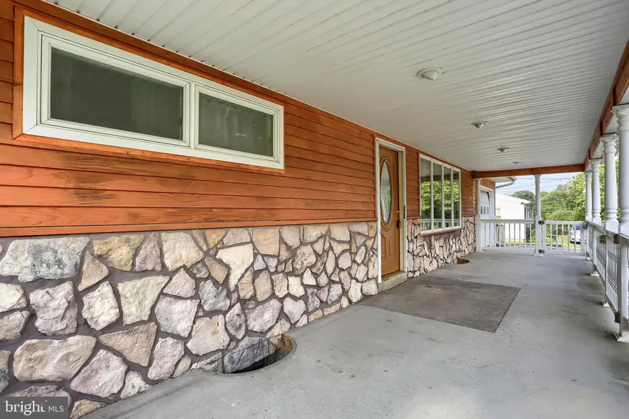 6035 Wertzville Rd, Enola, PA 17025 - #3