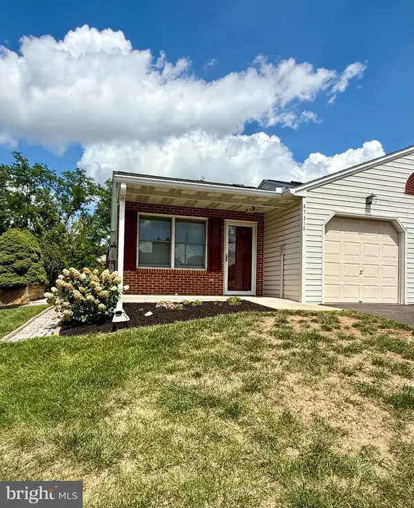 4721-b Charles Rd, MECHANICSBURG, PA 17050