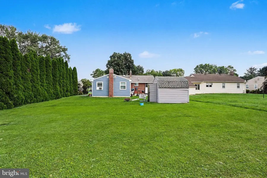 10 Greystone Rd, Carlisle, PA 17015 - #2