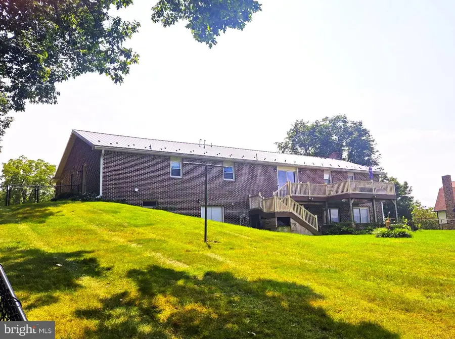 31 Byers Rd, Shippensburg, PA 17257 - #2
