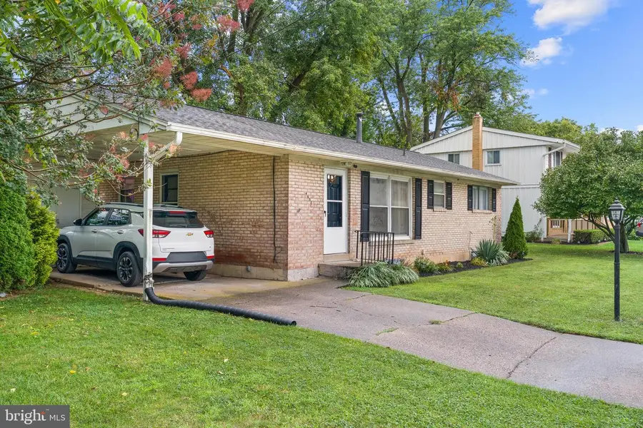 4630 S Clearview Dr, Camp Hill, PA 17011 - #3