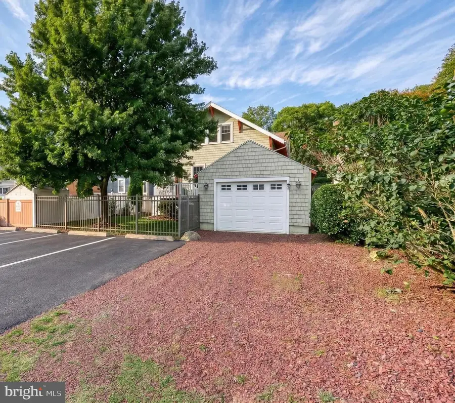 15 N 23rd St, Camp Hill, PA 17011 - #3