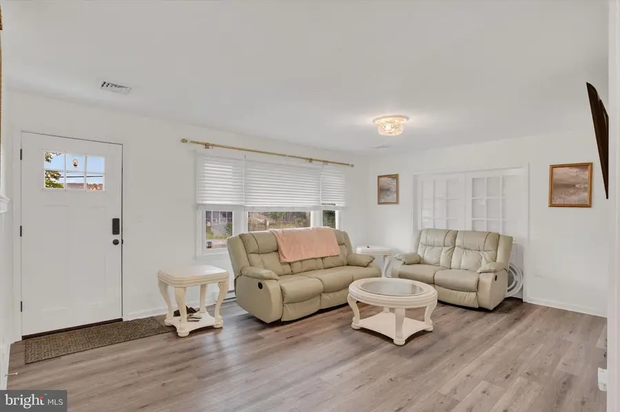12 White Birch Ave, Mechanicsburg, PA 17050 - #3