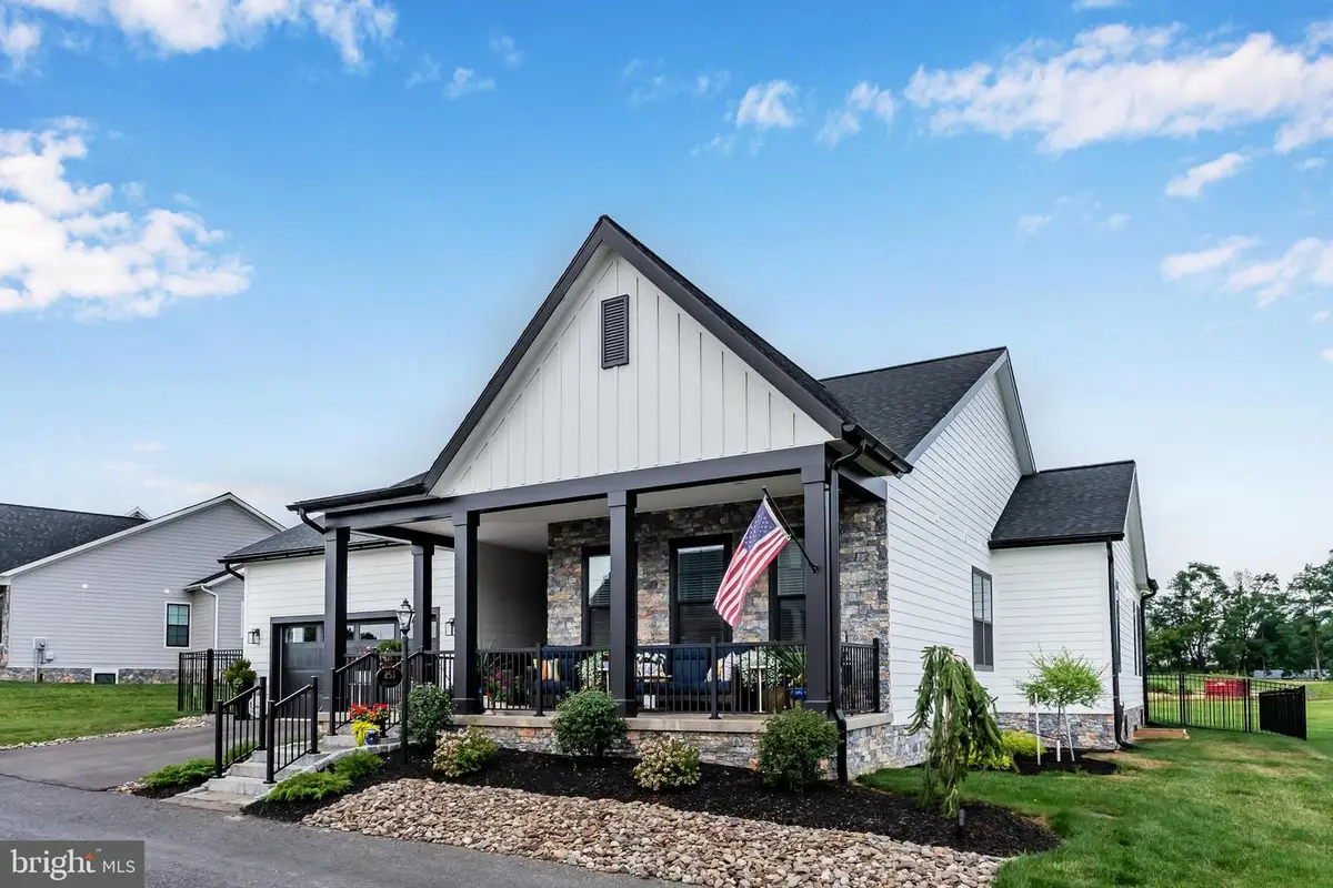 253 Breeches Run, Boiling Springs, PA 17007 - #1