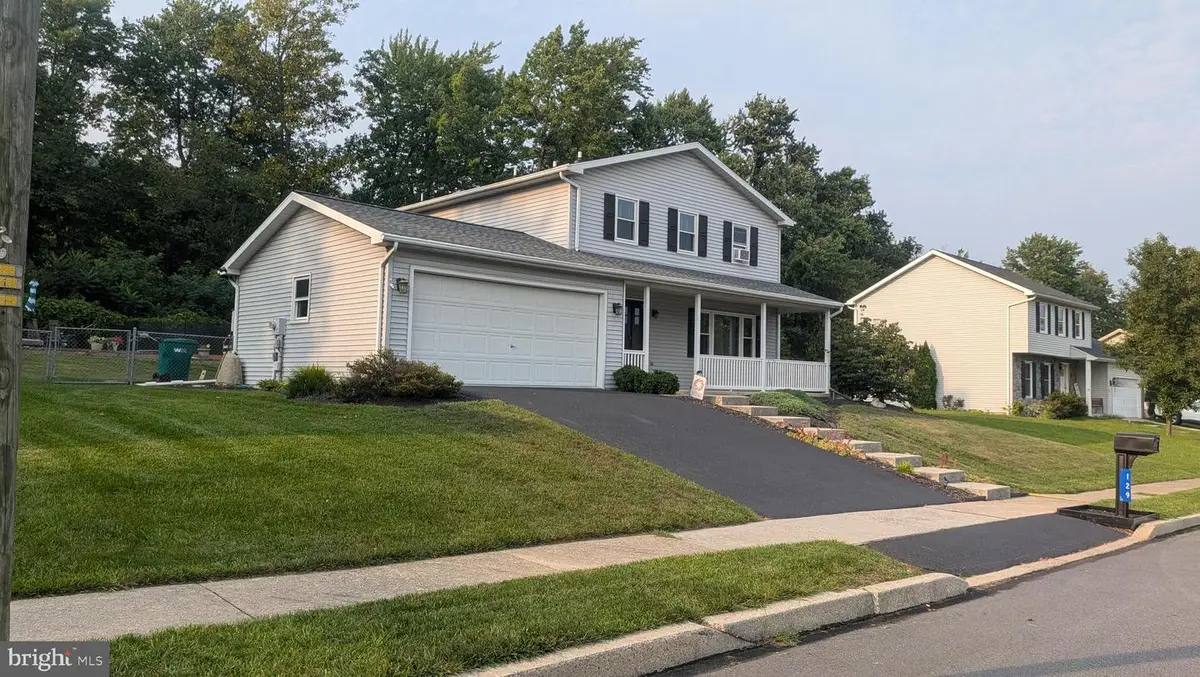 129 Laurel Dr, Enola, PA 17025 - #1