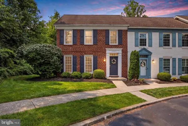 6359 Stanford Ct, MECHANICSBURG, PA 17050