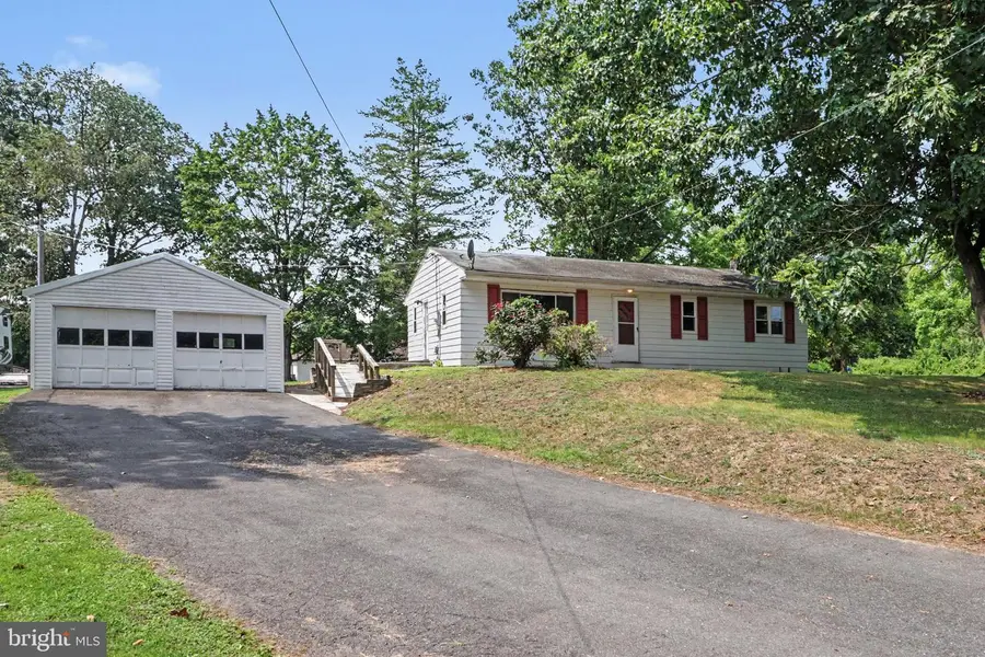 943 S Humer St, Enola, PA 17025 - #3