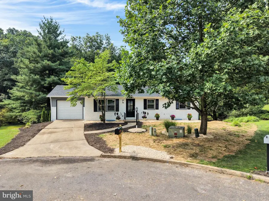 519 Lavina Dr, Mechanicsburg, PA 17055 - #2