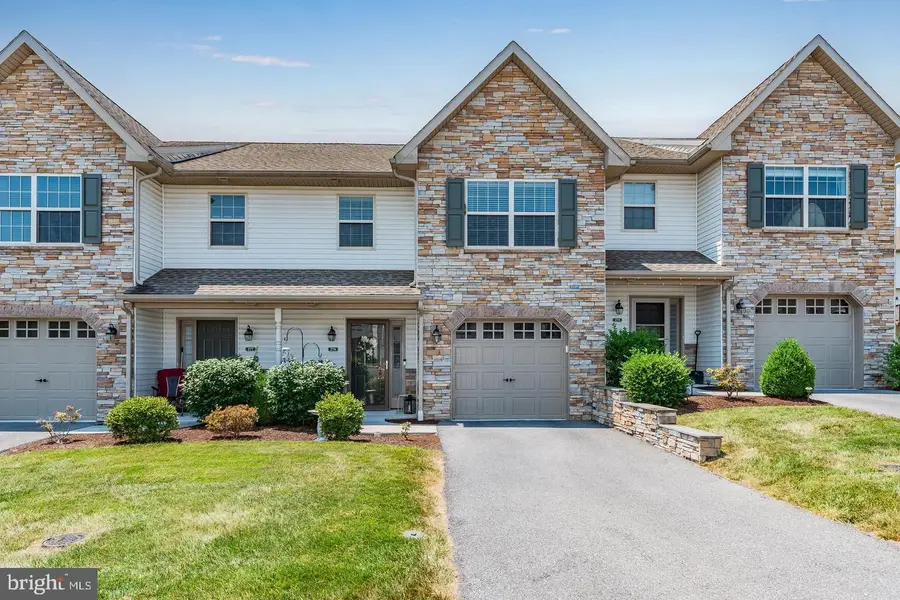 276 Melbourne Ln, Mechanicsburg, PA 17055 - #2