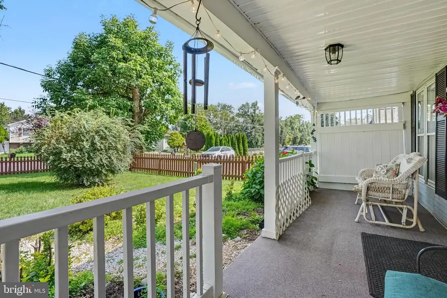 90 Fairview St, Carlisle, PA 17015 - #2