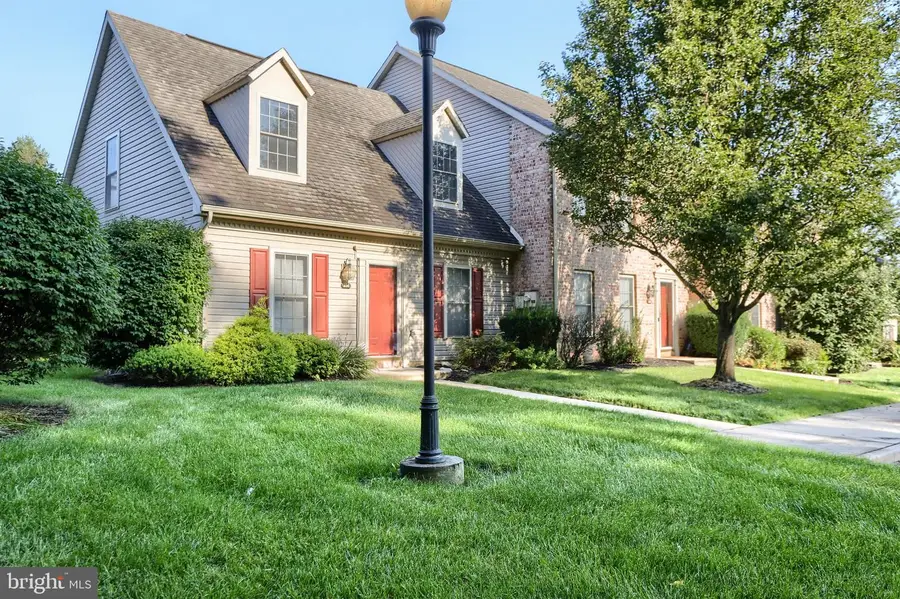 238 Stonehedge Ln, Mechanicsburg, PA 17055 - #2