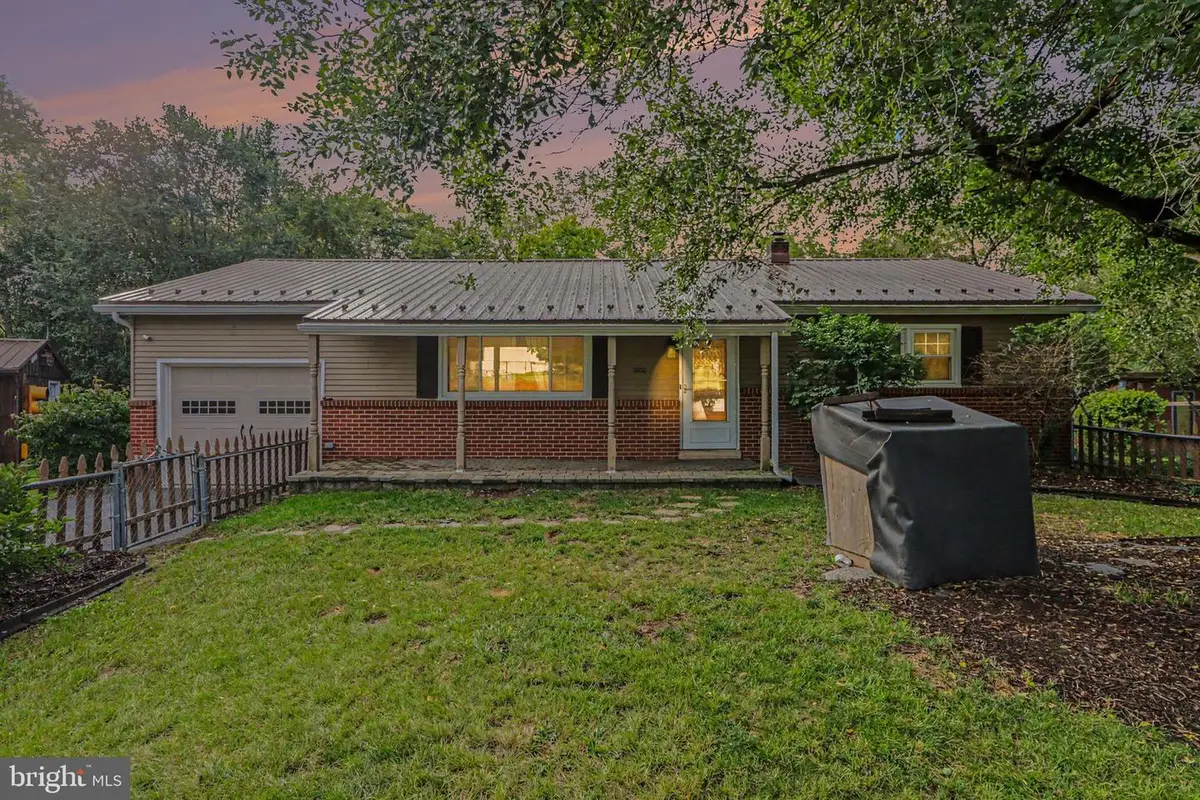1200 N Middleton Rd, Carlisle, PA 17013 - #1
