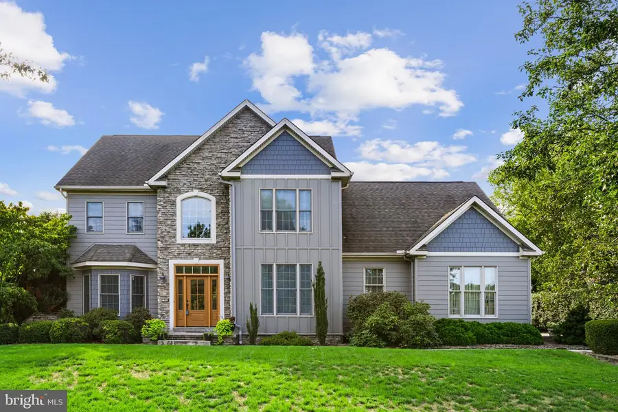 1096 Country Club Rd, Camp Hill, PA 17011 - #2