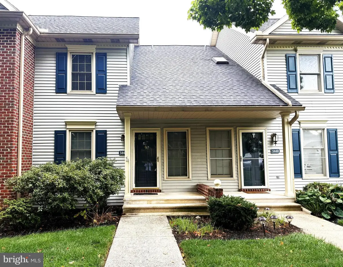 5446 Oxford Dr, Mechanicsburg, PA 17055 - #1