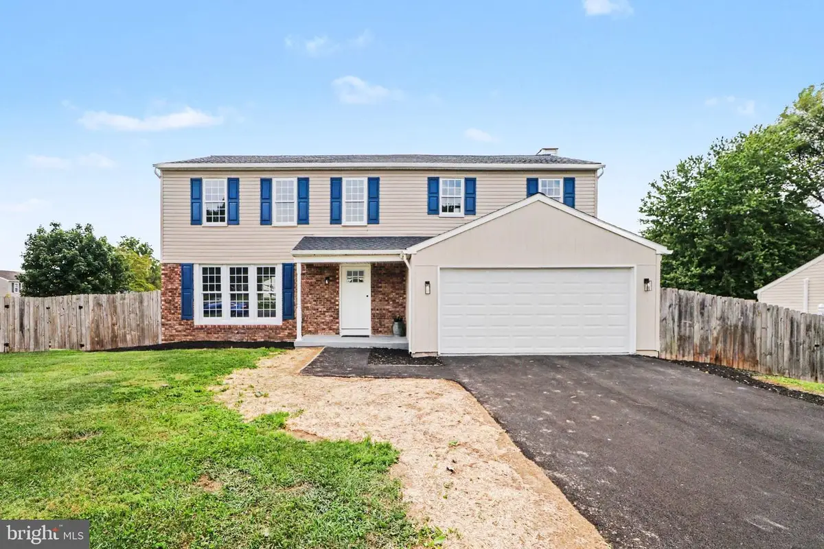 2308 Buckingham Ave, Mechanicsburg, PA 17055 - #1