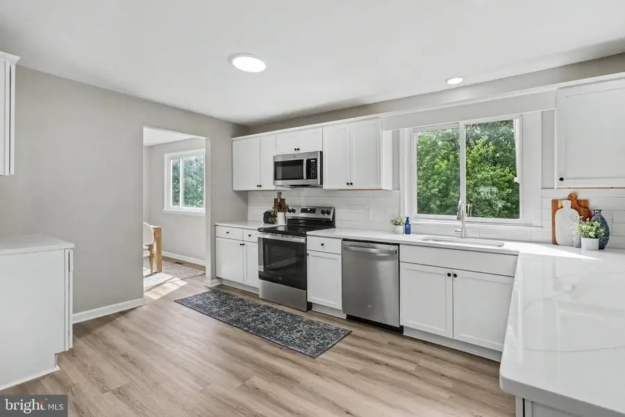 2308 Buckingham Ave, Mechanicsburg, PA 17055 - #3