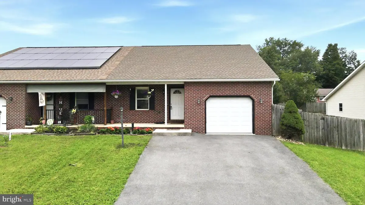 18 Larch, Shippensburg, PA 17257 - #1