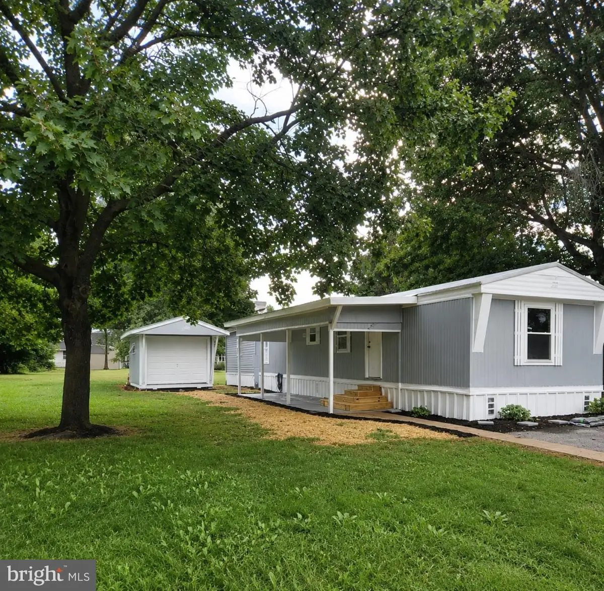 1 Park St, Mount Holly Springs, PA 17065 - #1