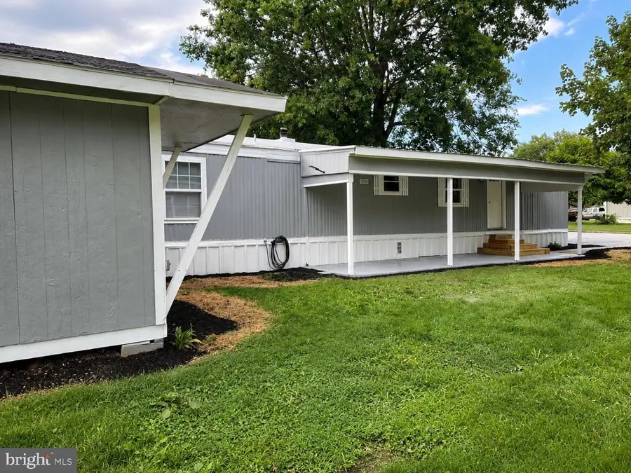 1 Park St, Mount Holly Springs, PA 17065 - #3