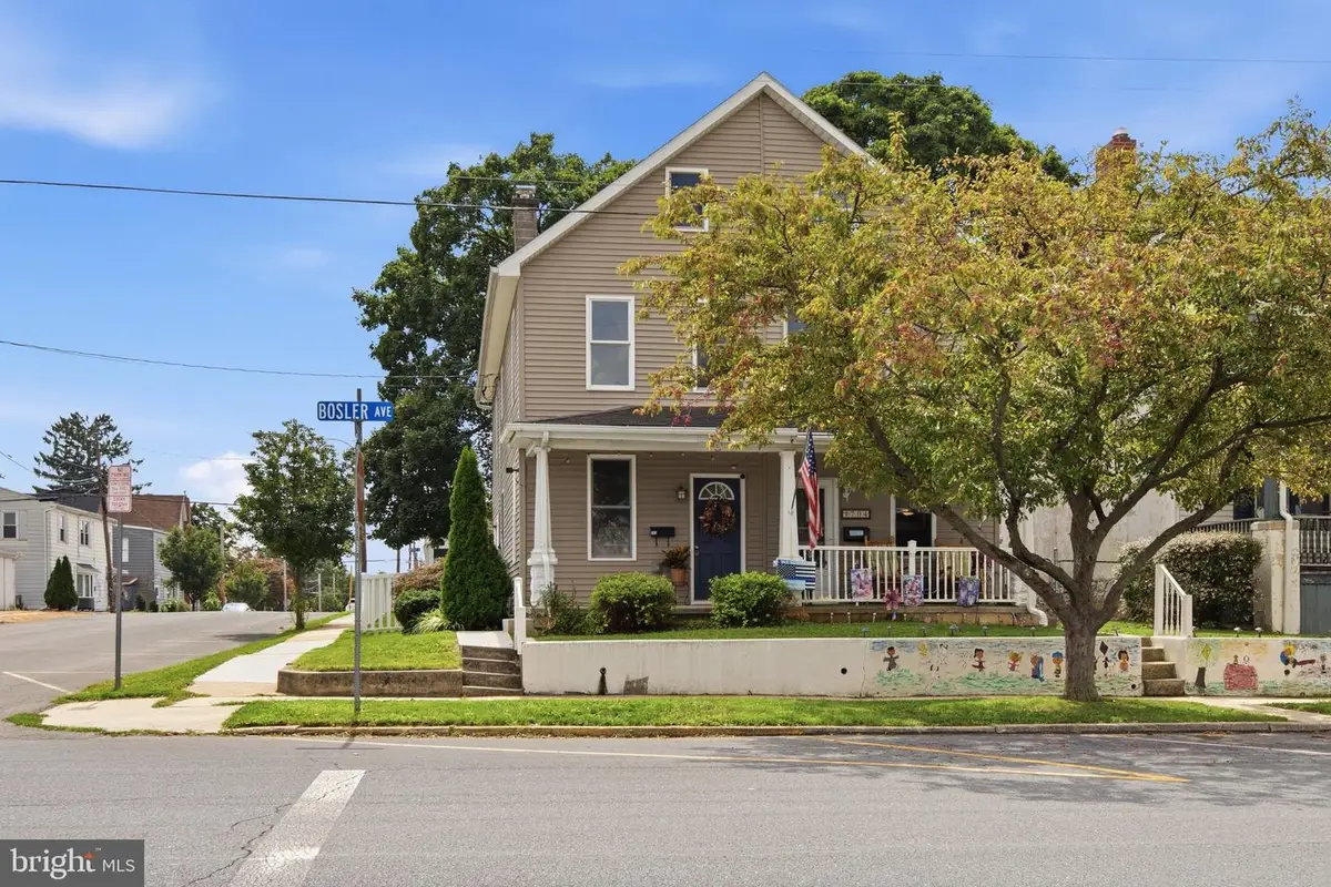 702 Bosler Ave, Lemoyne, PA 17043 - #1