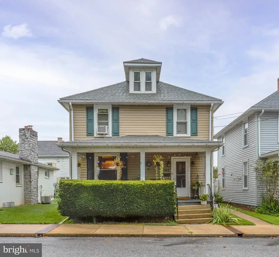 303 Walnut St, Shippensburg, PA 17257 - #2