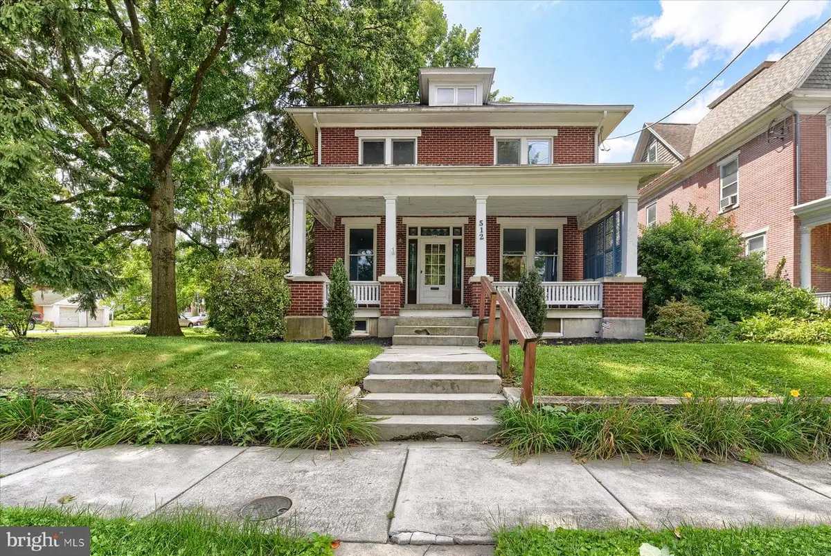 512 S Market St, Mechanicsburg, PA 17055 - #1