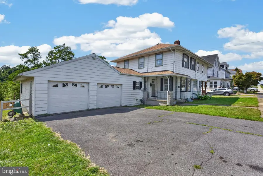 156 E Cumberland Rd, Enola, PA 17025 - #3