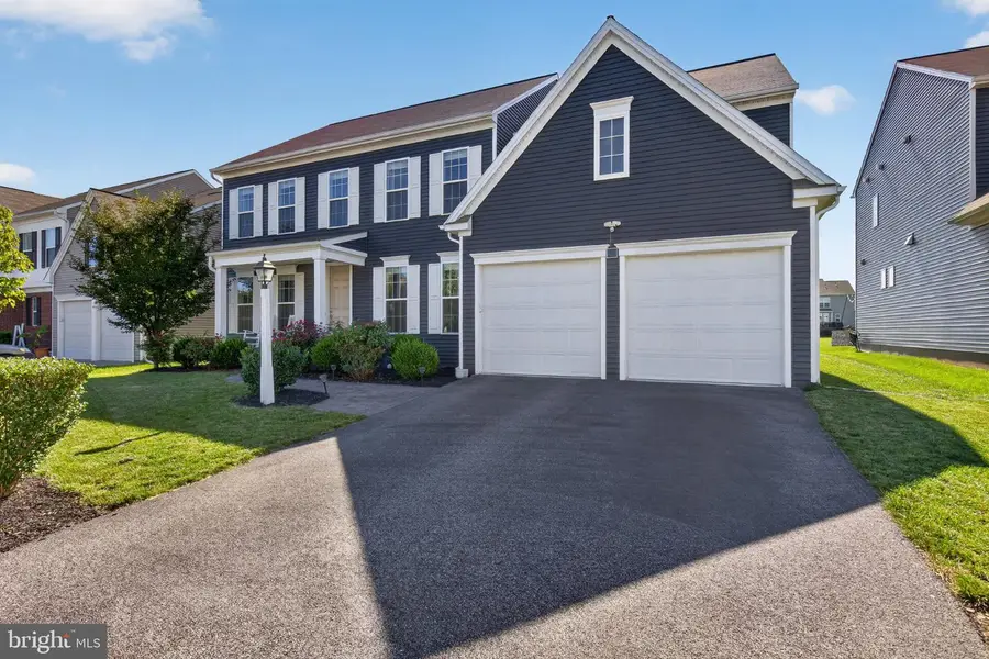 110 Bittersweet, Mechanicsburg, PA 17050 - #3