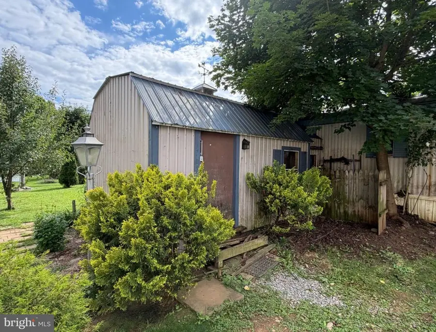 197 Big Spring Ter, Newville, PA 17241 - #3
