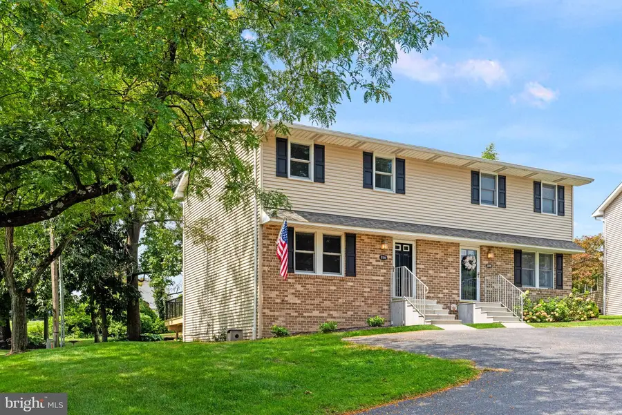 310 Fairview St, Carlisle, PA 17015 - #3