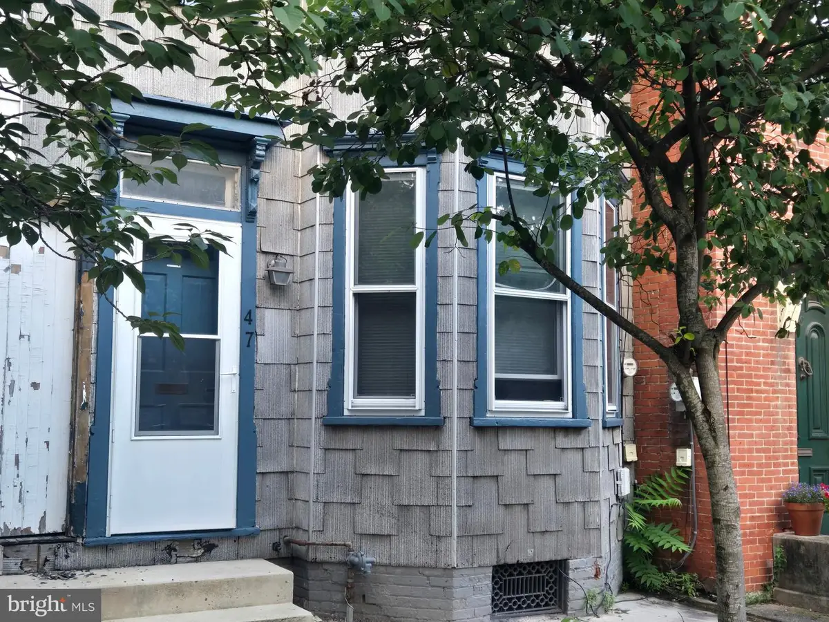 47 S East St, Carlisle, PA 17013 - #1