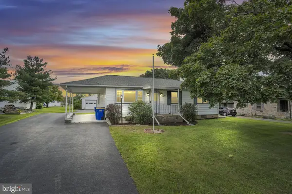 34 Wagner Dr, CARLISLE, PA 17013