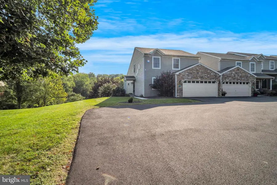 1222 Bent Creek Blvd, Mechanicsburg, PA 17050 - #2
